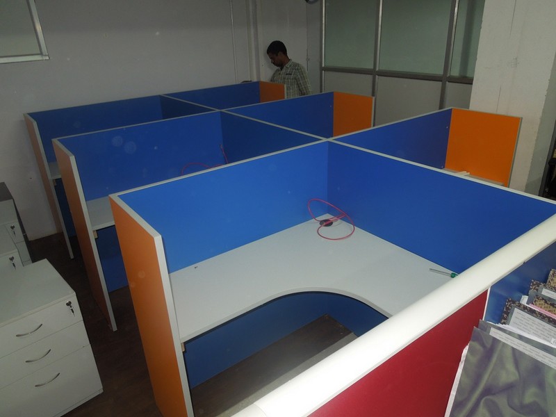 Modular Office workstation in Bangalore